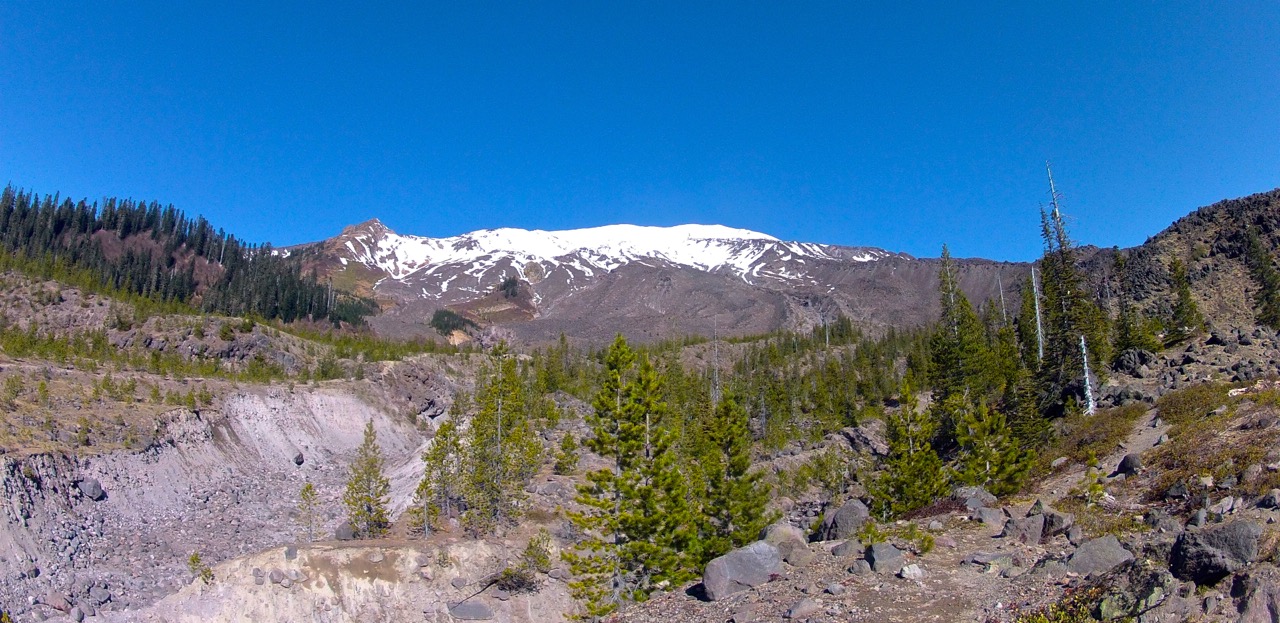 Climbing Mount Saint Helens: Worm Flow Route - THE OUTDOOR SOCIETY