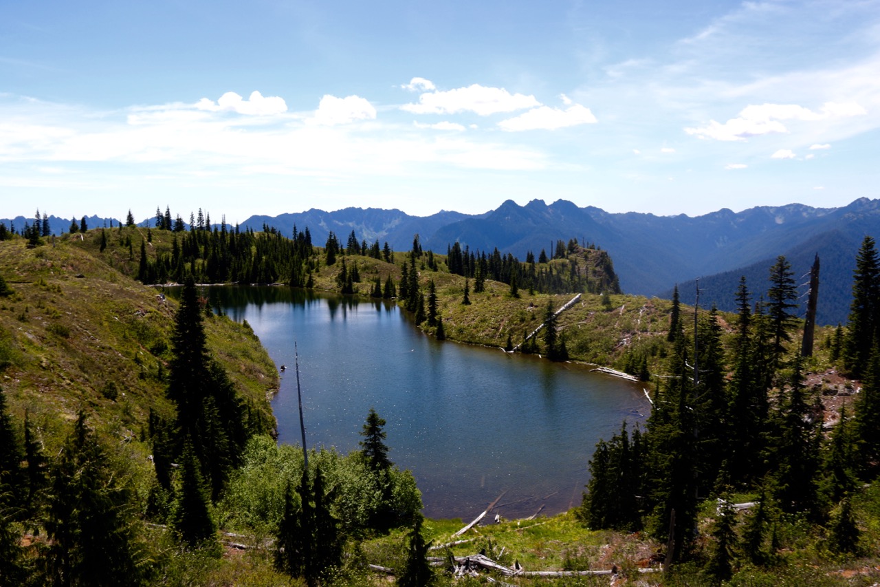 Black and White Lakes in Olympic National Park - THE OUTDOOR SOCIETY